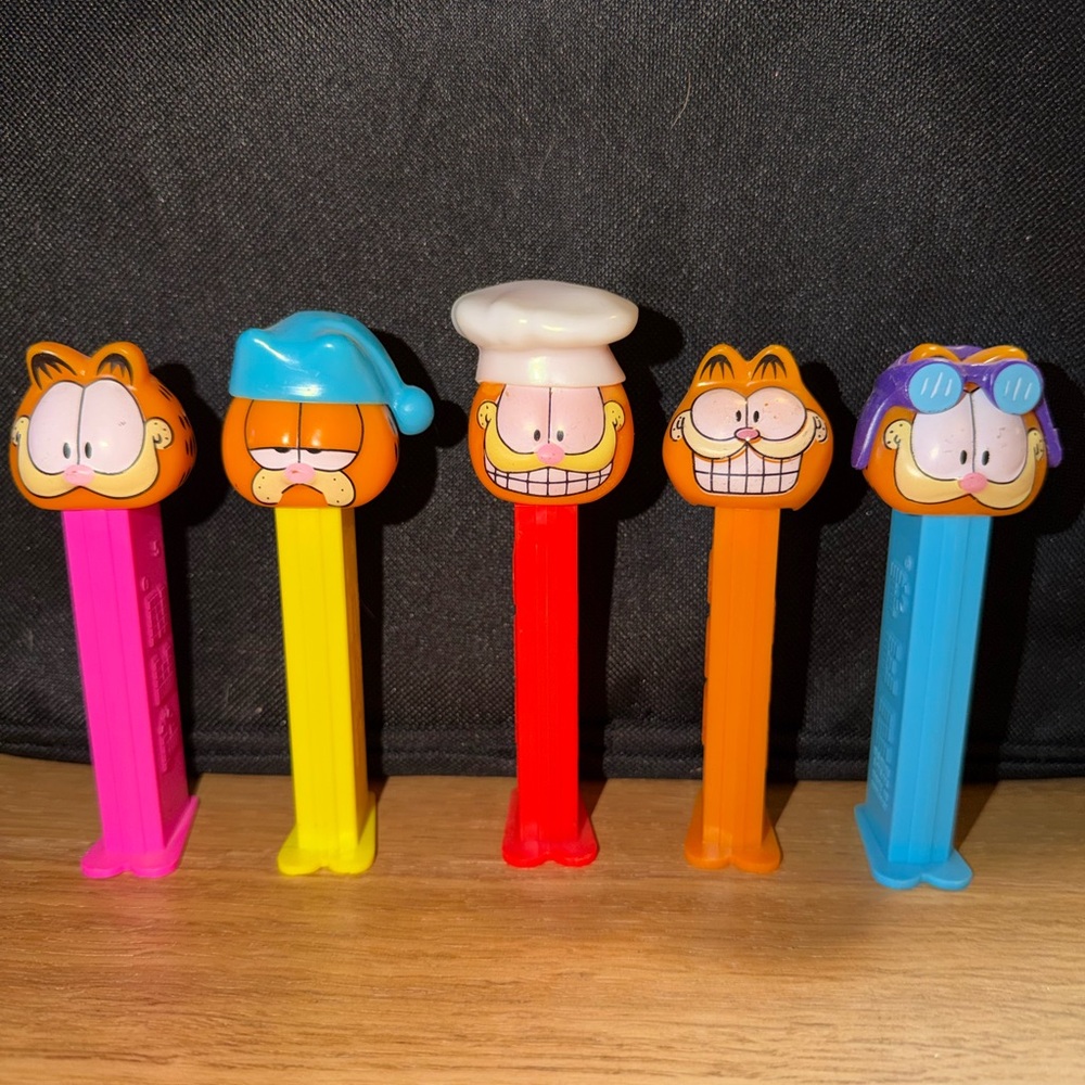 Garfield PEZ Dispenser Set - vintage classics